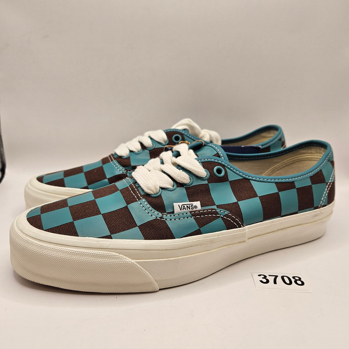 VANS MEN'S 11 AUTHENTIC SNEAKER DEMON SLAYER TANJIRO KAMADO COLORWAY NWOB