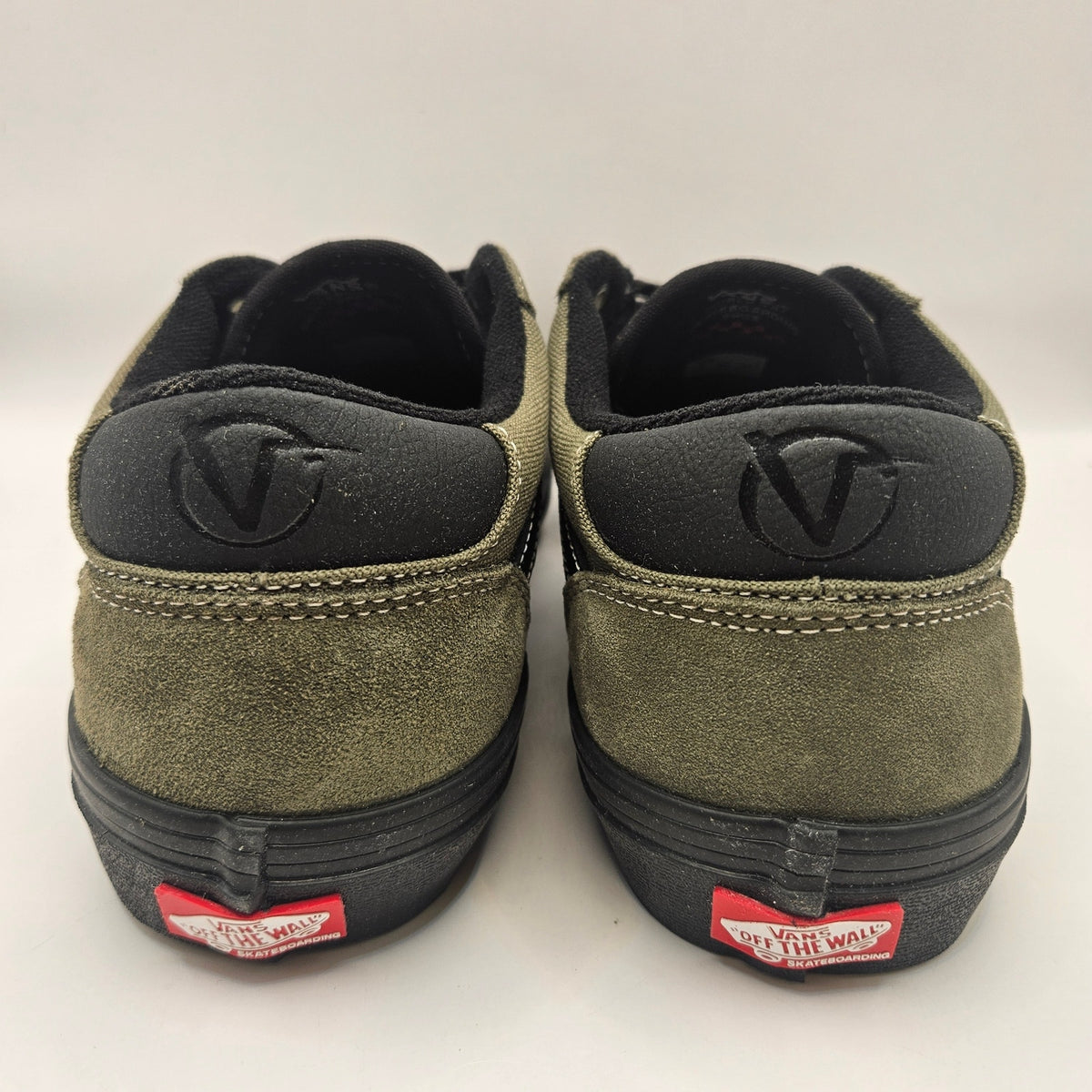 VANS MEN'S 8 ROWAN SKATE SHOES OLIVE GREEN BLACK NWOB