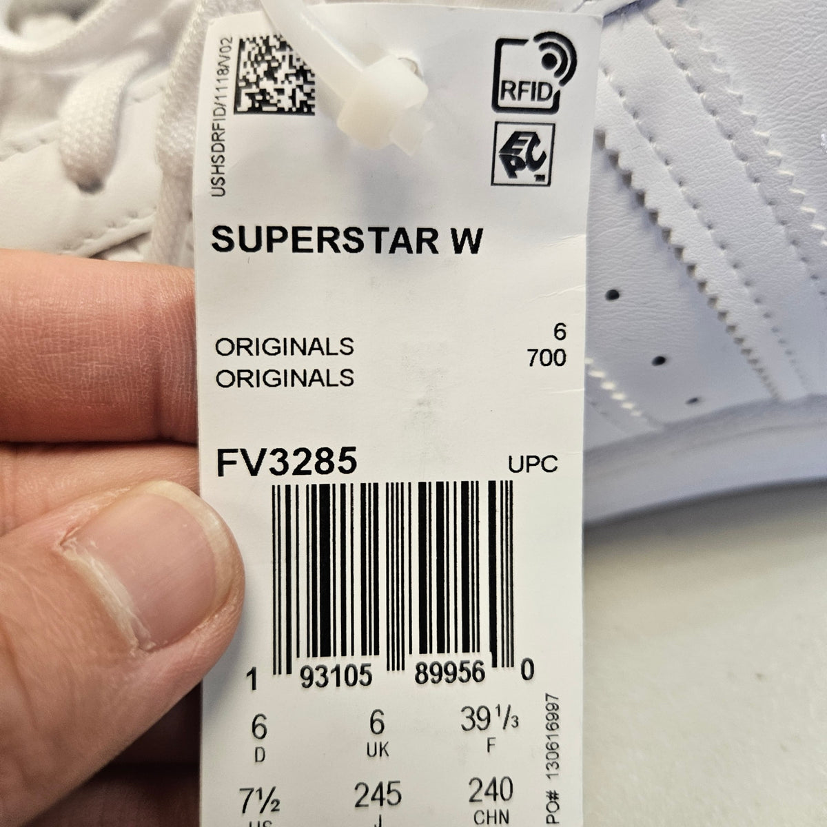ADIDAS ORIGINALS WOMEN'S 7.5 SUPERSTAR TRIPLE WHITE NWOB FV3285