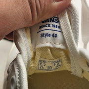 VANS WOMEN'S 8 AUTHENTIC VIBRAM SOLE TRUE WHITE LOW TOP NWOB
