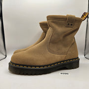 DR MARTENS MEN'S 9 ANISTONE LO SUEDE BIKER BOOTS SAVANNAH TAN