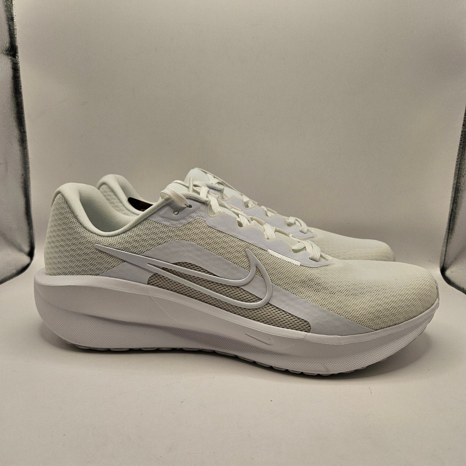 NIKE MEN'S 11 DOWNSHIFTER 13 WHITE WOLF GREY FD6454-100 NWOB