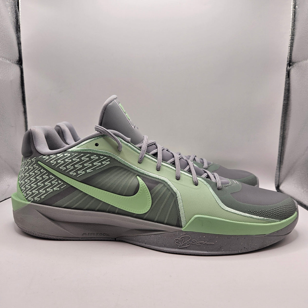 NIKE SABRINA 2 WOMEN'S 17.5 MEN'S 16 VAPOR GREEN LT SMOKE GREY FQ2174-004 NWOB
