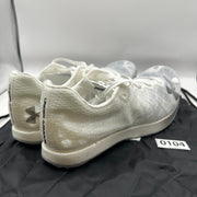 UNDER ARMOUR Mens 11.5 Shakedown Elite Track Wht Halo Grey 3026442