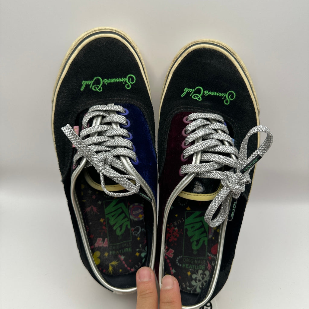 VANS Women's 8 Sinners Club Authentic Skateboard Sneaker