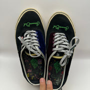 VANS Women's 8 Sinners Club Authentic Skateboard Sneaker