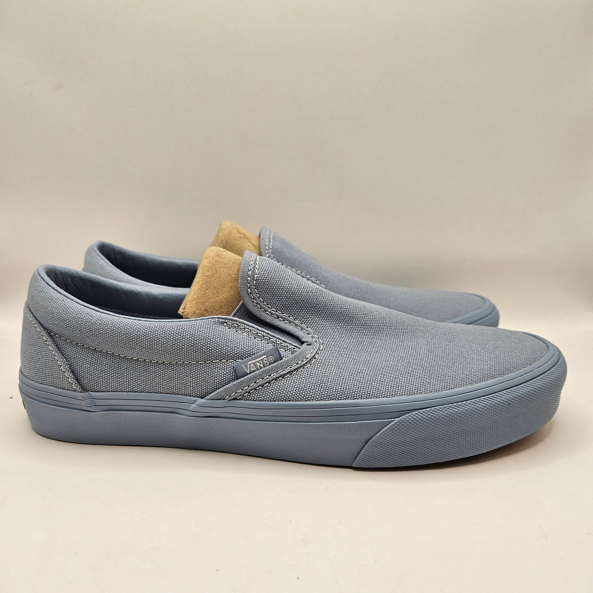 VANS MEN'S 9 CLASSIC SLIP ON PASTEL MONO DUSTY BLUE NWOB