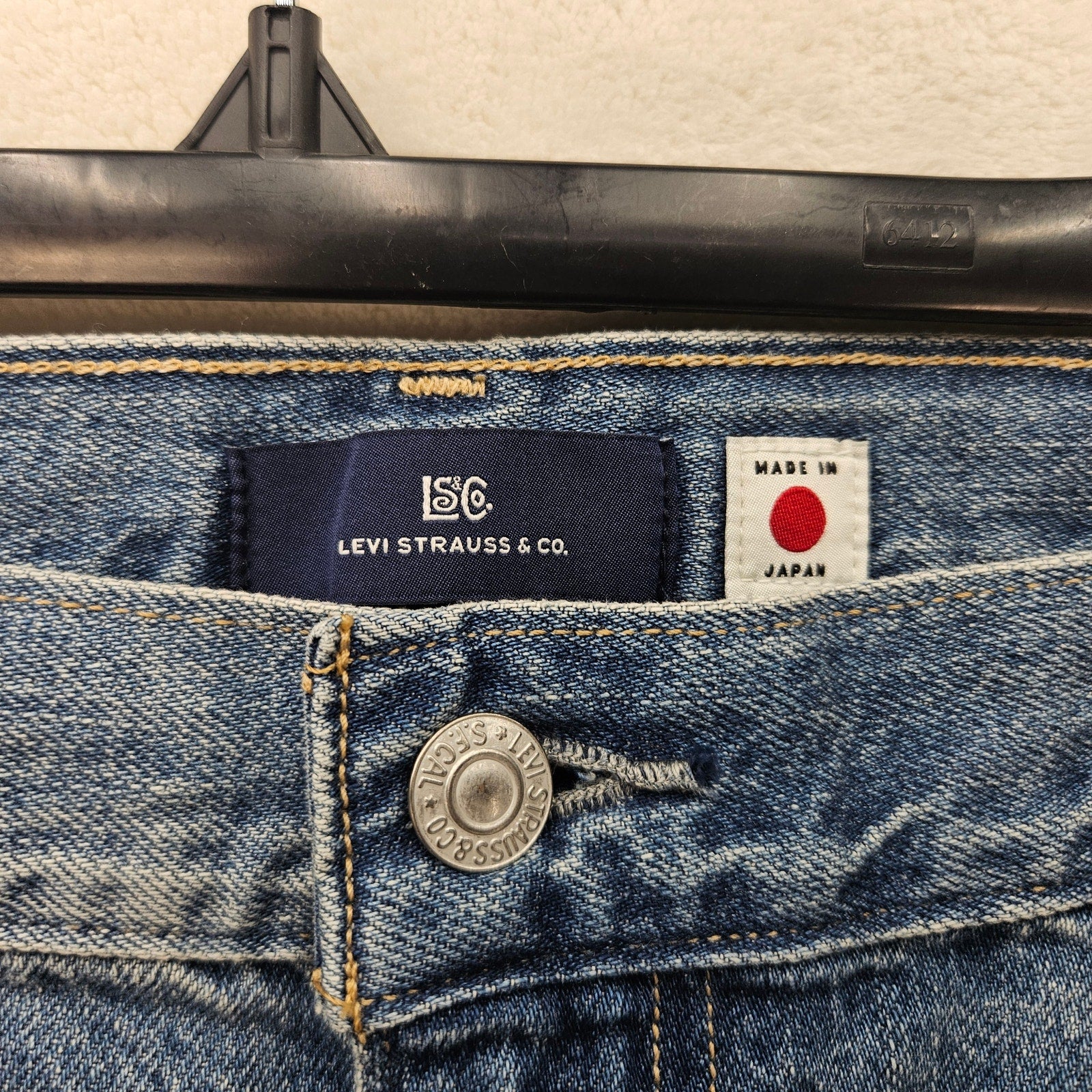 LEVIS WOMEN'S 34X32 JAPANESE MADE SELVEDGE PLANK STRAIGHT FIT NWT