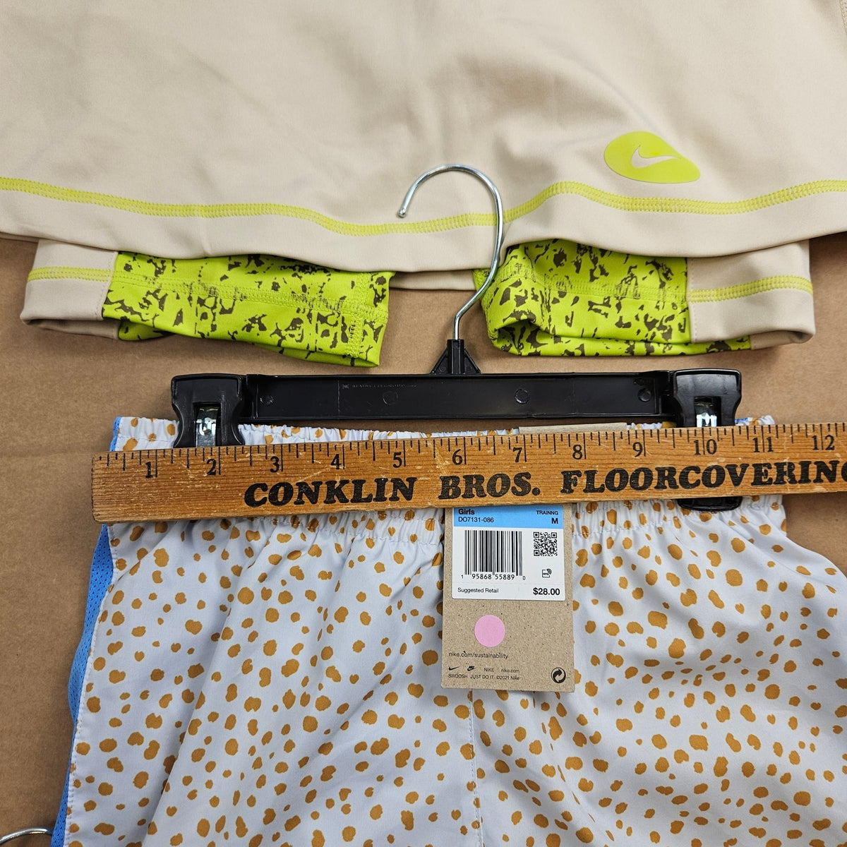 LOT OF 5 - NIKE GIRLS MEDIUM DRI-FIT ATHLETIC SHORTS SKORT NWT