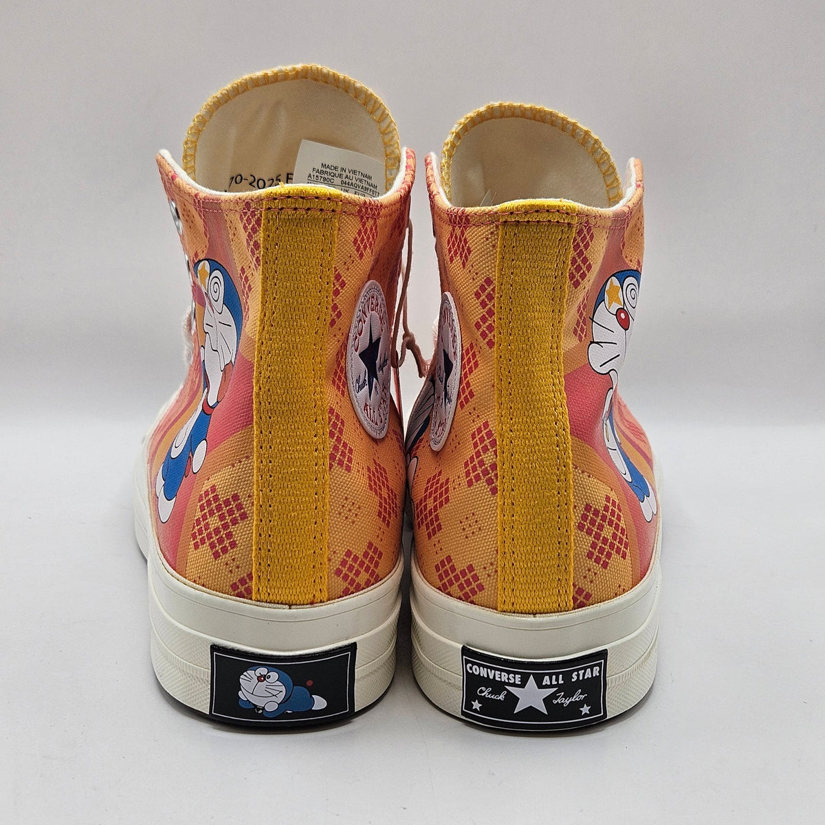CONVERSE MEN'S 8 CHUCK 70 HIGH DORAEMON PINK A15790C CANVAS SNEAKER