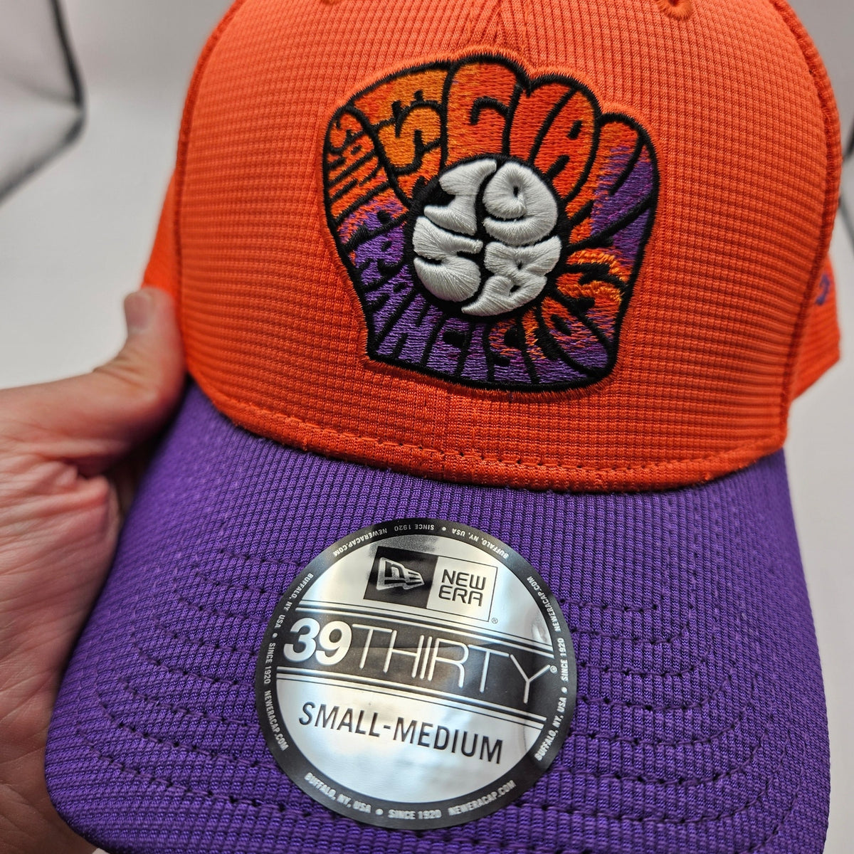 NEW ERA S/M SAN FRANSICO GIANTS 2025 CITY CONNECT BATTING ORANGE PURPLE NWT