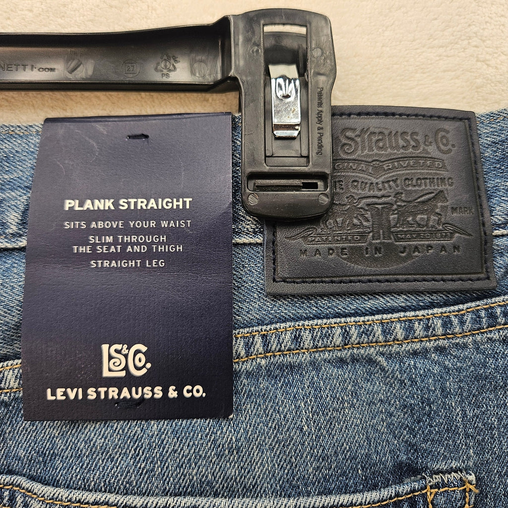 LEVIS WOMEN'S 34X32 JAPANESE MADE SELVEDGE PLANK STRAIGHT FIT NWT