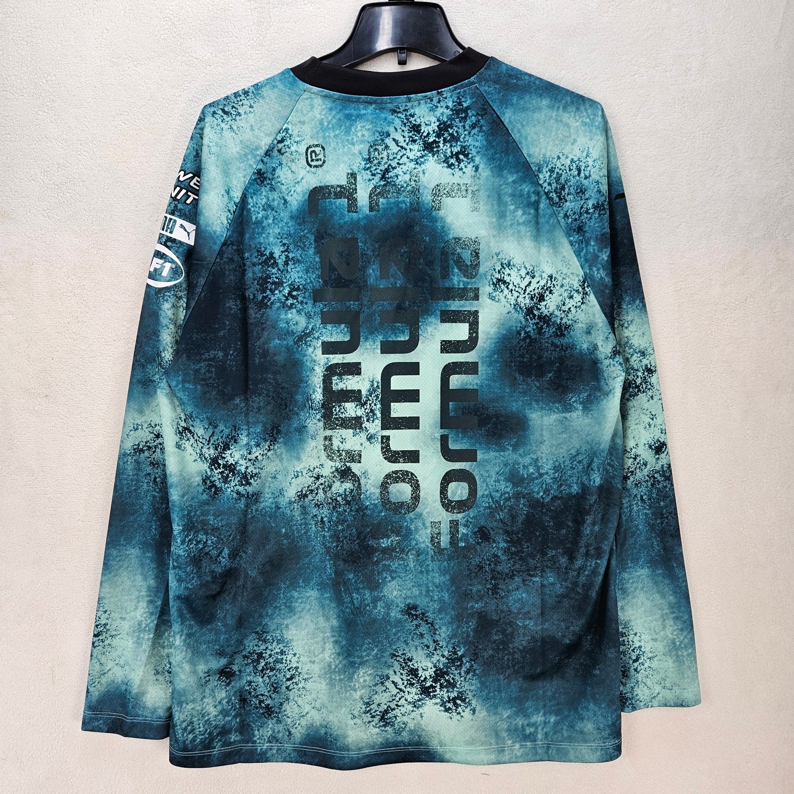 PUMA X F1 FORMULA 1 MEN'S M LONG SLEEVE GRAPHIC SHIRT BLUE GREEN NWT