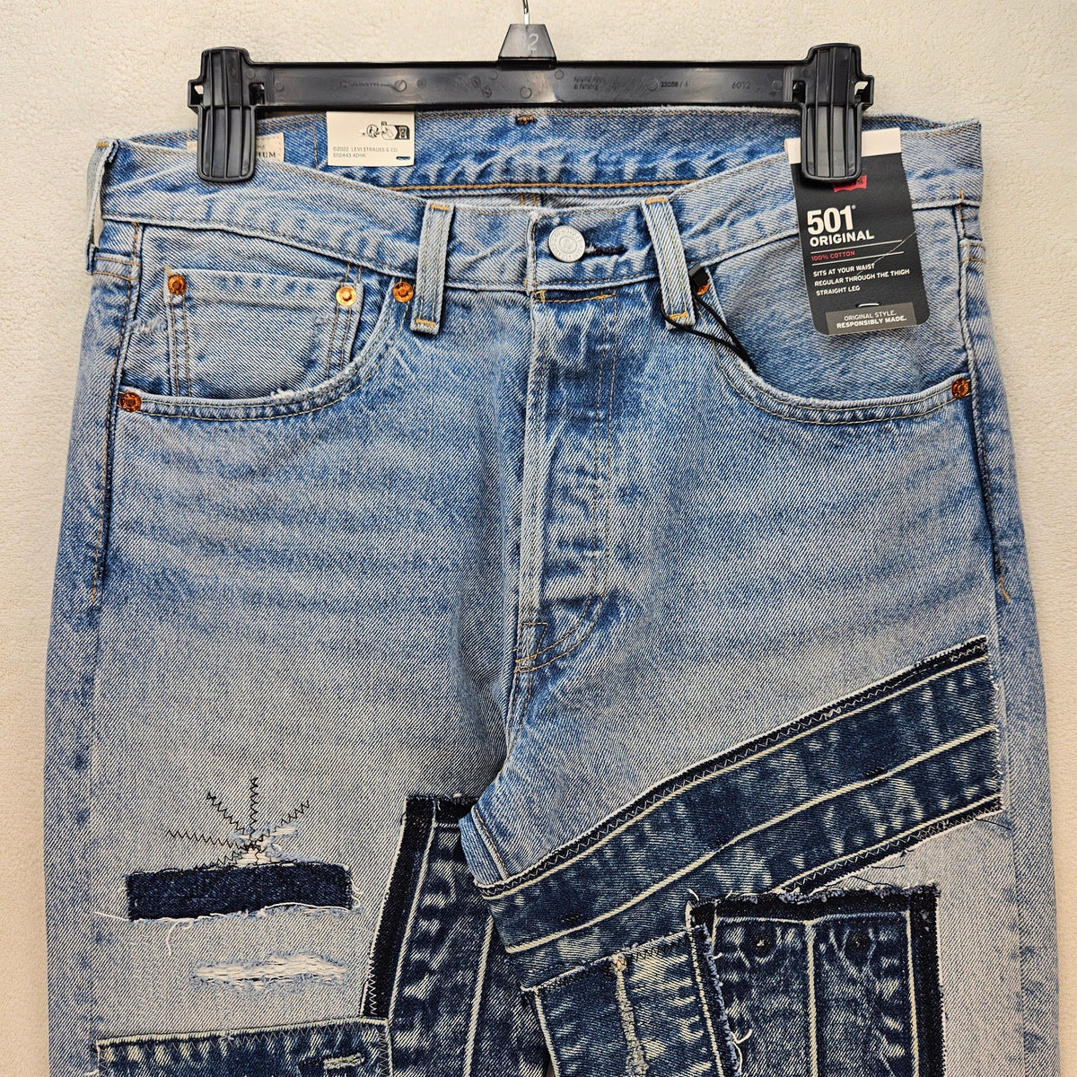 LEVI'S MEN'S 31X30 501 STRAGHT LEG JEANS MEDIUM WASH PATCHWORK NWT