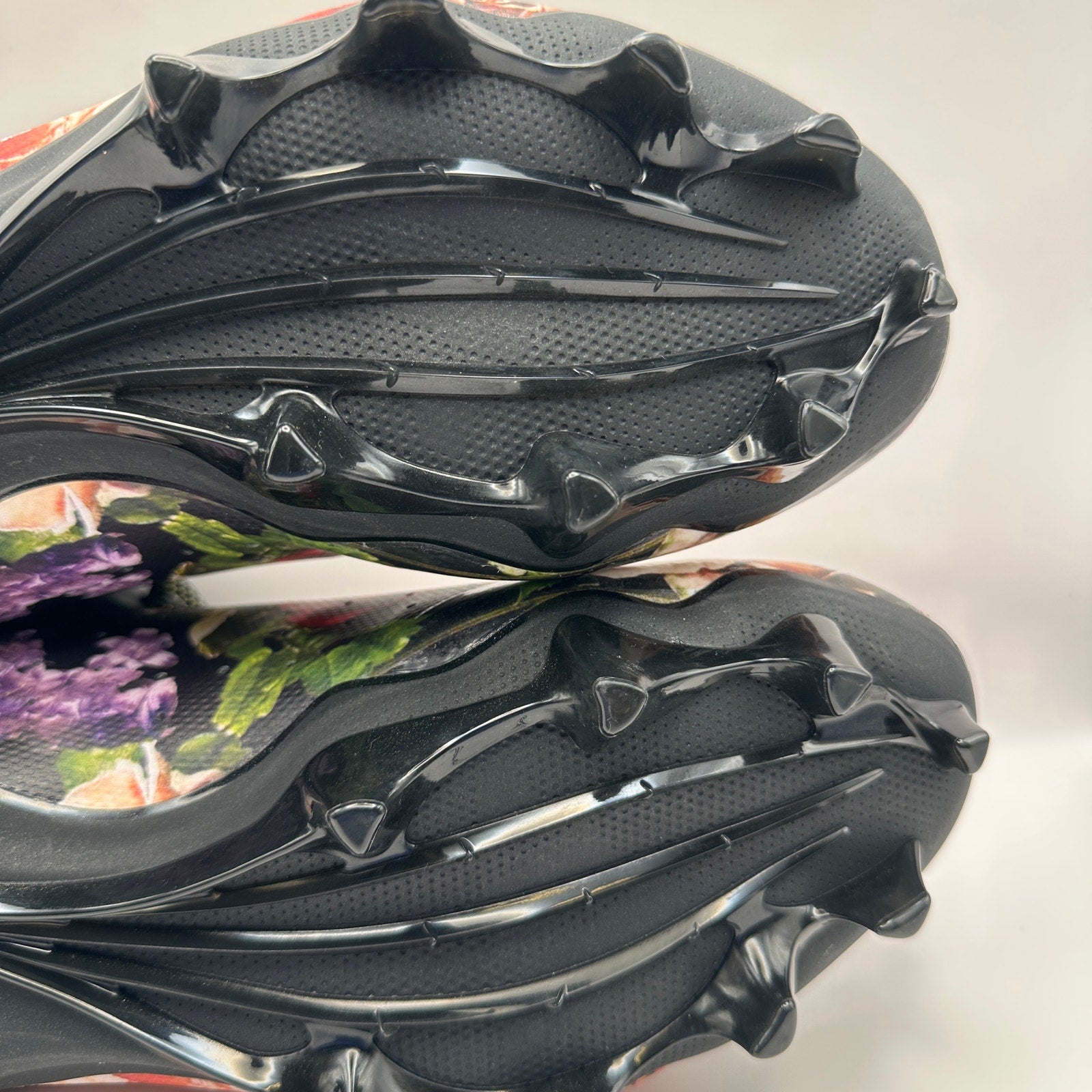 ADIDAS Men's 9.5 ID4821 Adizero Chaos Speed Coronation Football Cleats