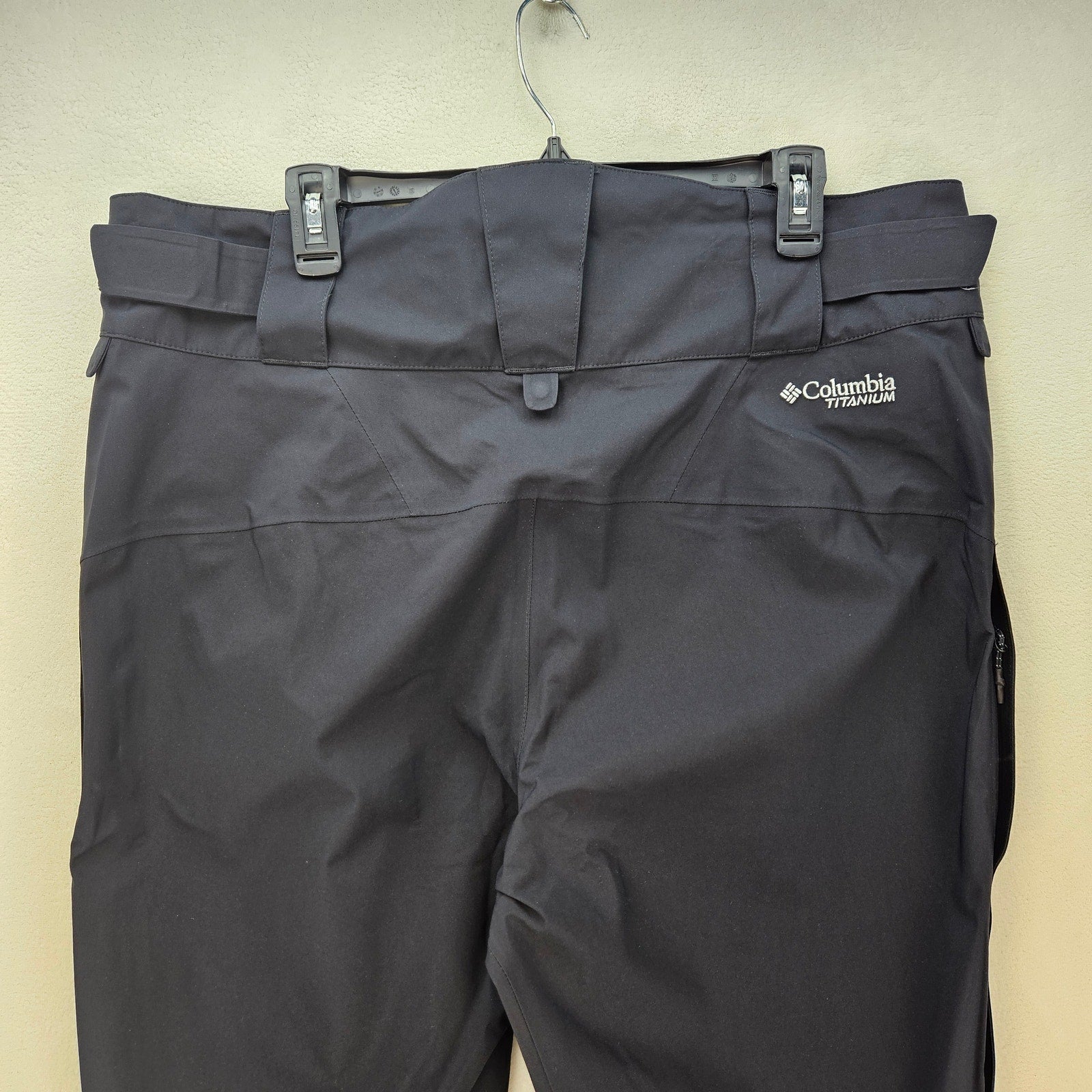 COLUMBIA WOMEN'S XL TITANIUM PLATINUM PEAK III 3L PANT BLACK OMNI TECH SKI SNOW