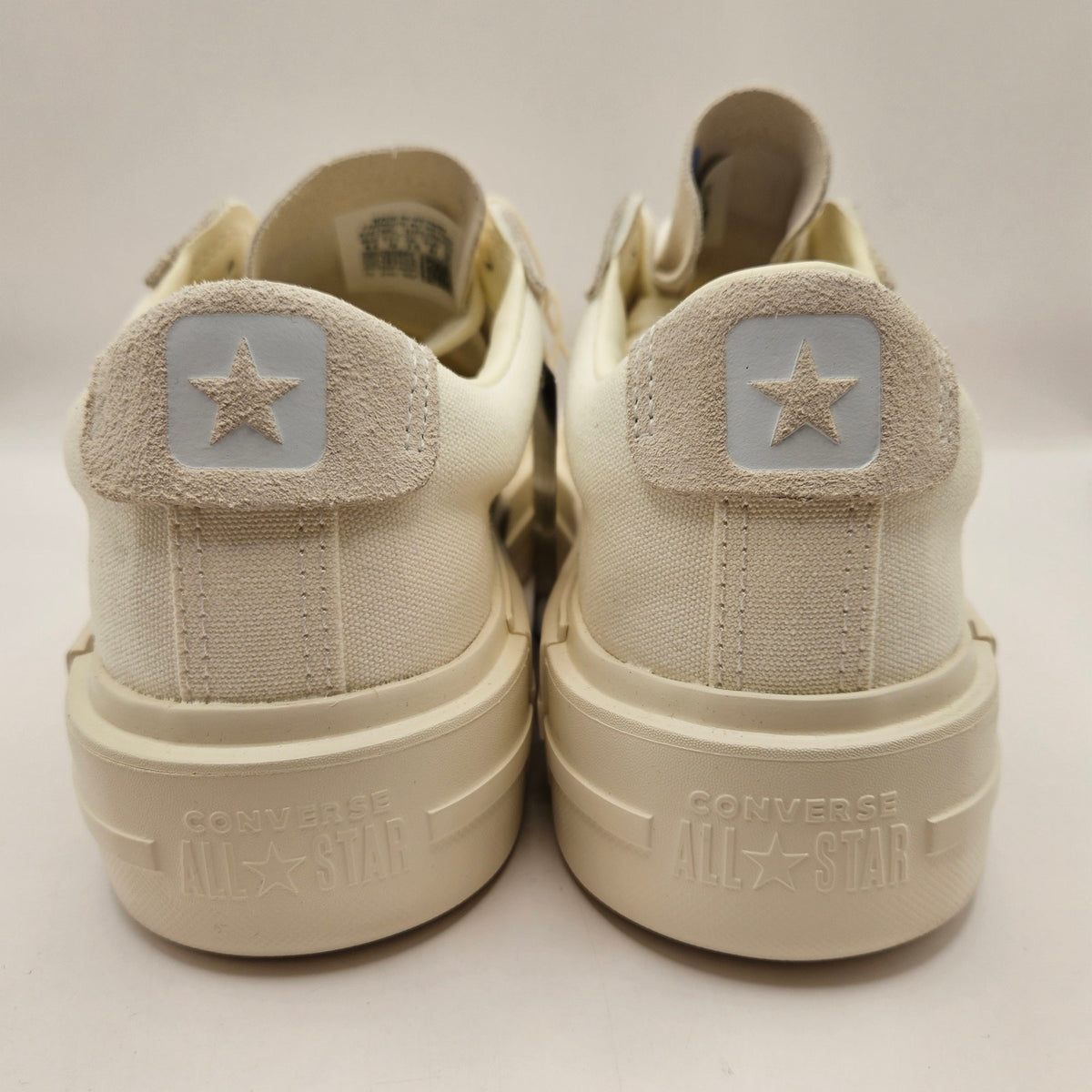 CONVERSE MEN'S 8.5 CHUCK TAYLOR ALL STAR CRUISE LOW WHITE CANVAS SUEDE A08788C