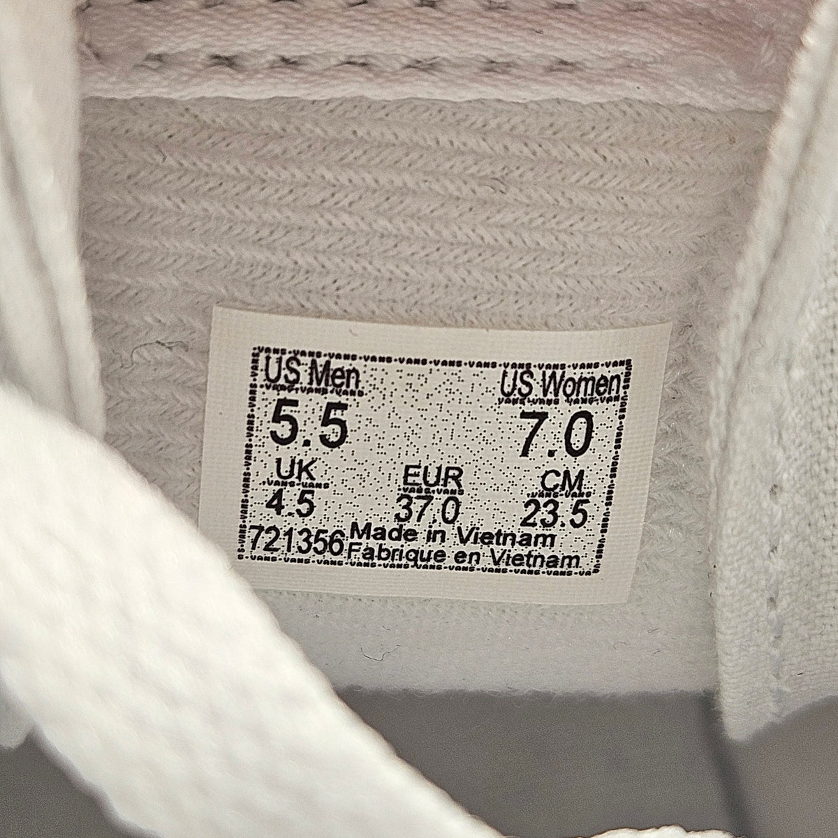 VANS WOMEN'S 7 SK8 HI CANVAS HI TOP SKATEBOARDING SNEAKERS TRIPLE WHITE