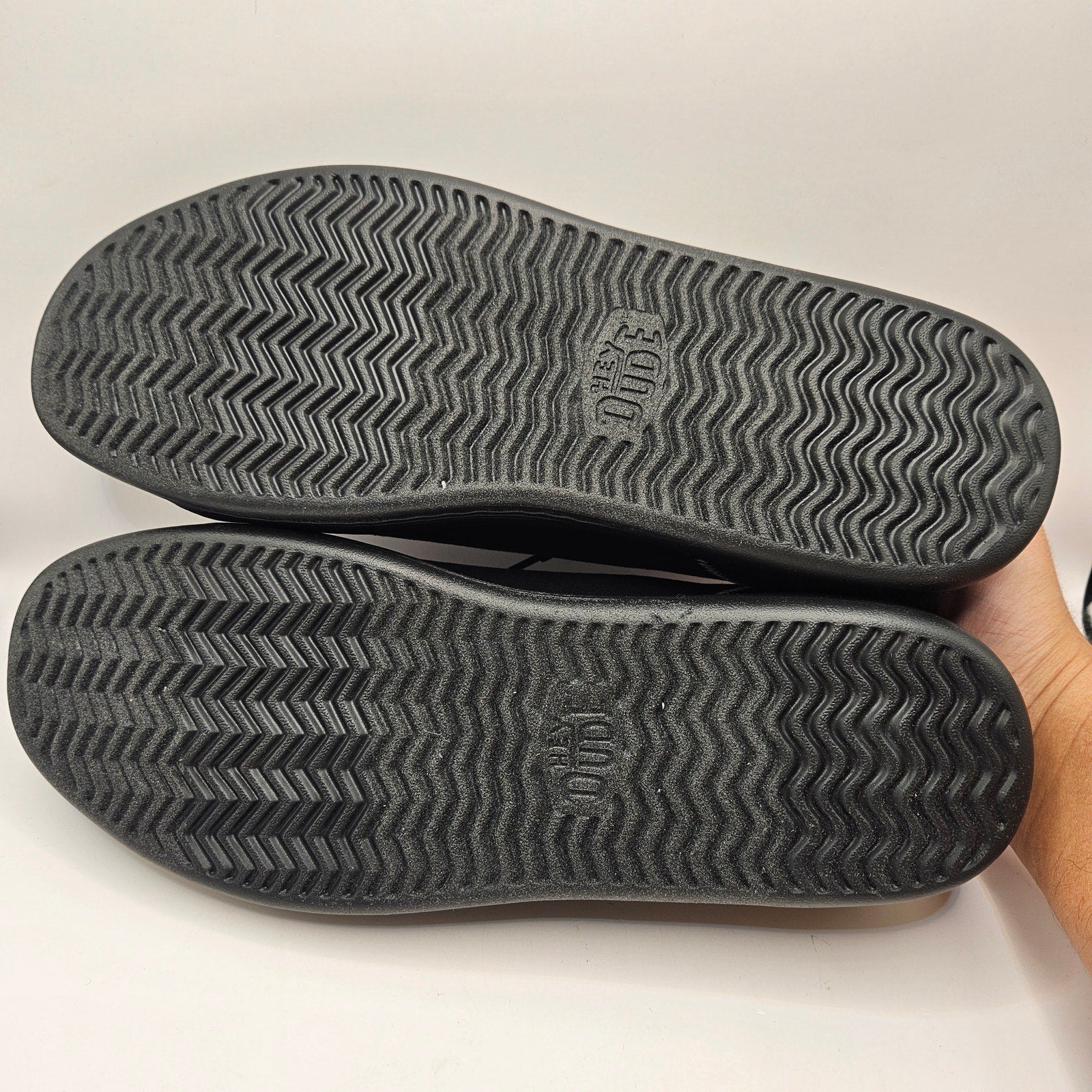 HEY DUDE MEN'S 13 CODY CANVAS BLACK/BLACK NWT 41291-060