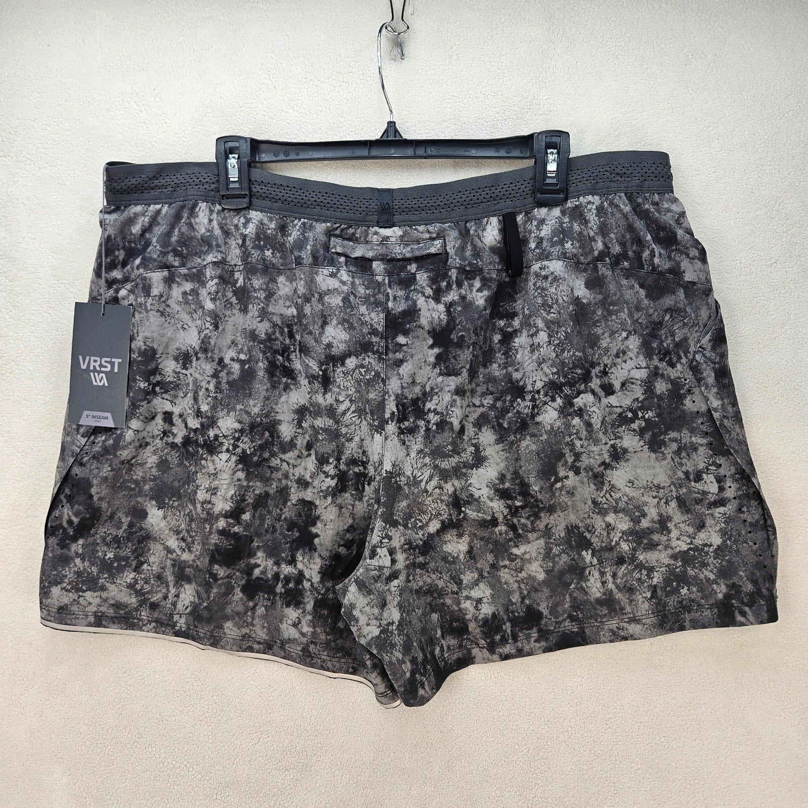 VRST MEN'S XXL ENTHUSIAST 5" WITH POCKET GRUNGE TIE DYE SILVER SHAD NWT