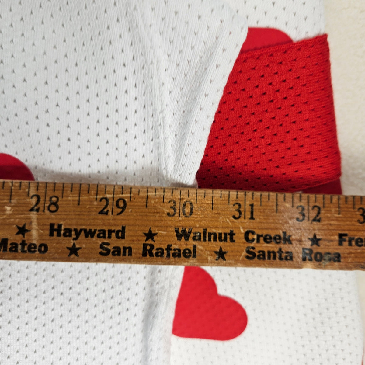 NIKE MEN'S XXL SPORTSWEAR CLUB HOCKEY JERSEY OVERSIZED WHITE RED NWT HV1137-100