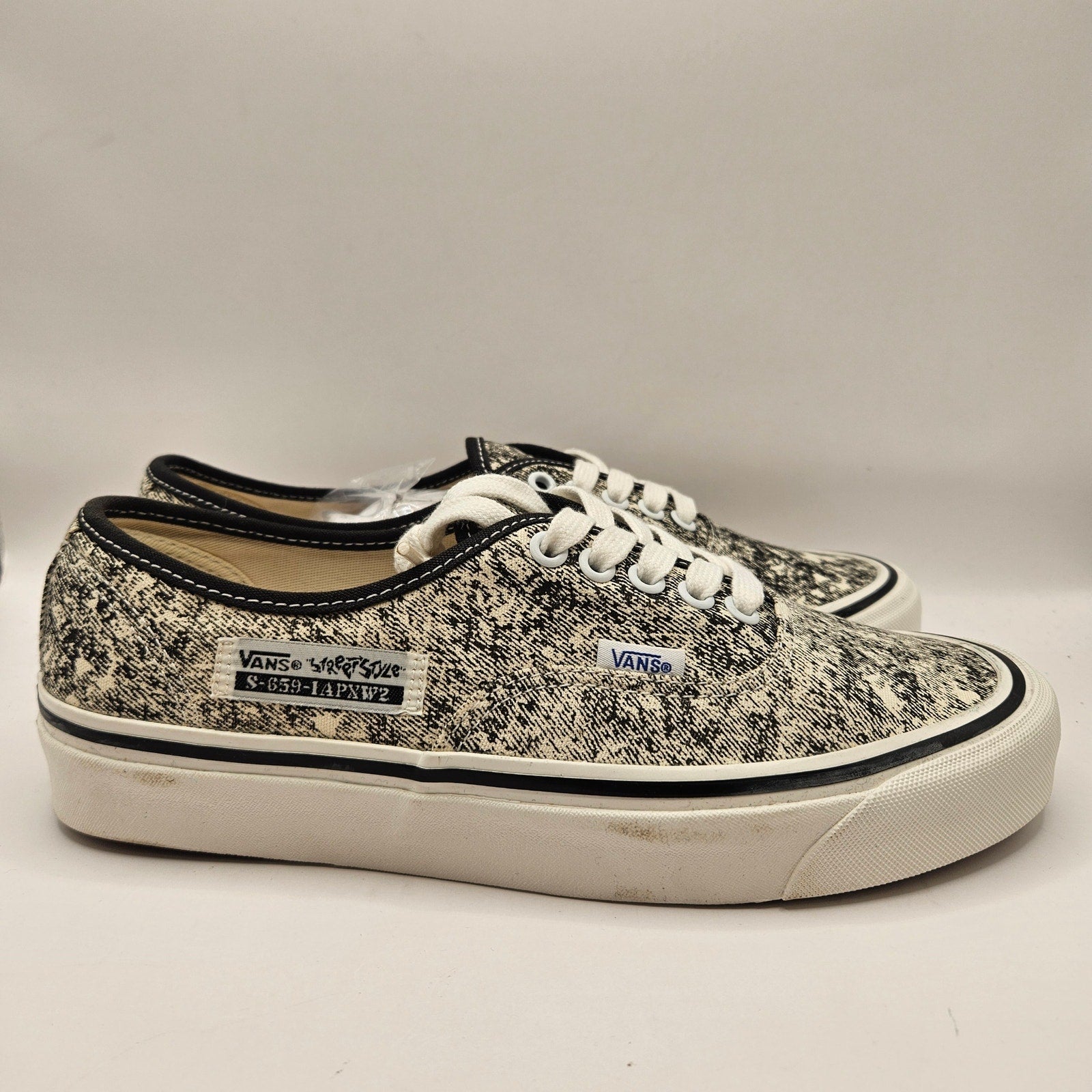 VANS M8/W9.5 ANAHEIM FACTORY AUTHENTIC 44 DX NWOB
