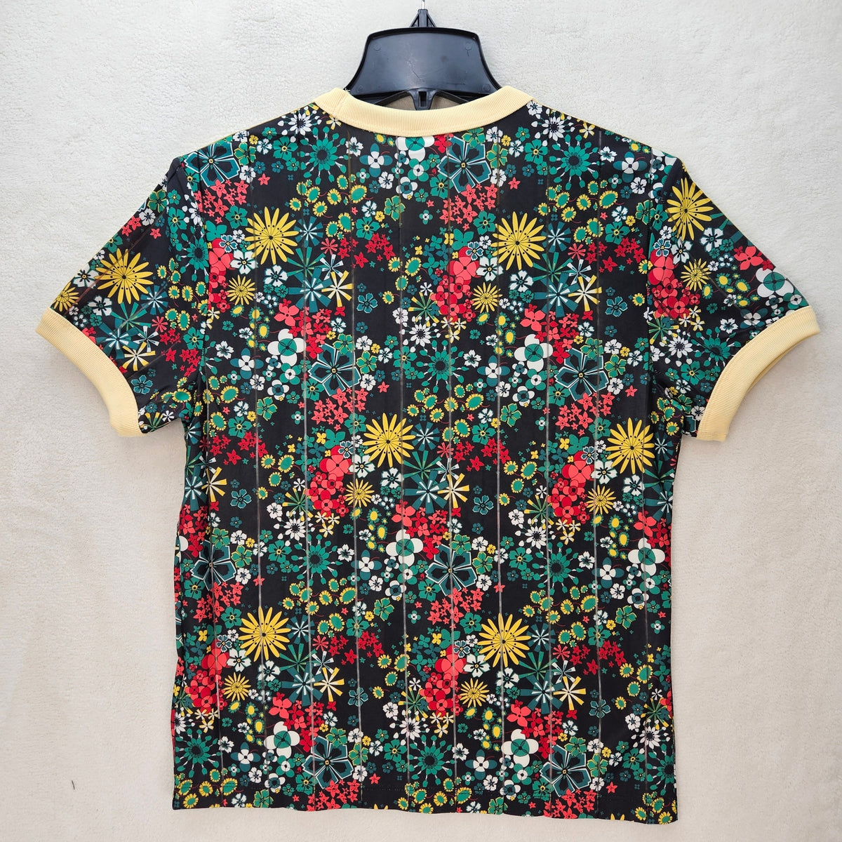 ADIDAS WOMEN'S MEDIUM LIBERTY LONDON CALI 3 STRIPE TEE KD5560
