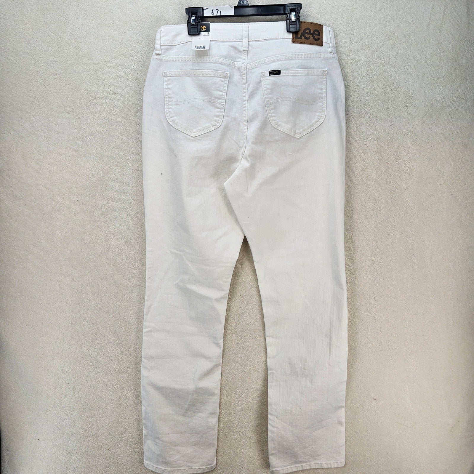 LEE WOMEN'S 12 MEDIUM WHITE CLASSIC FIT STRAIGHT LEG JEANS NWT