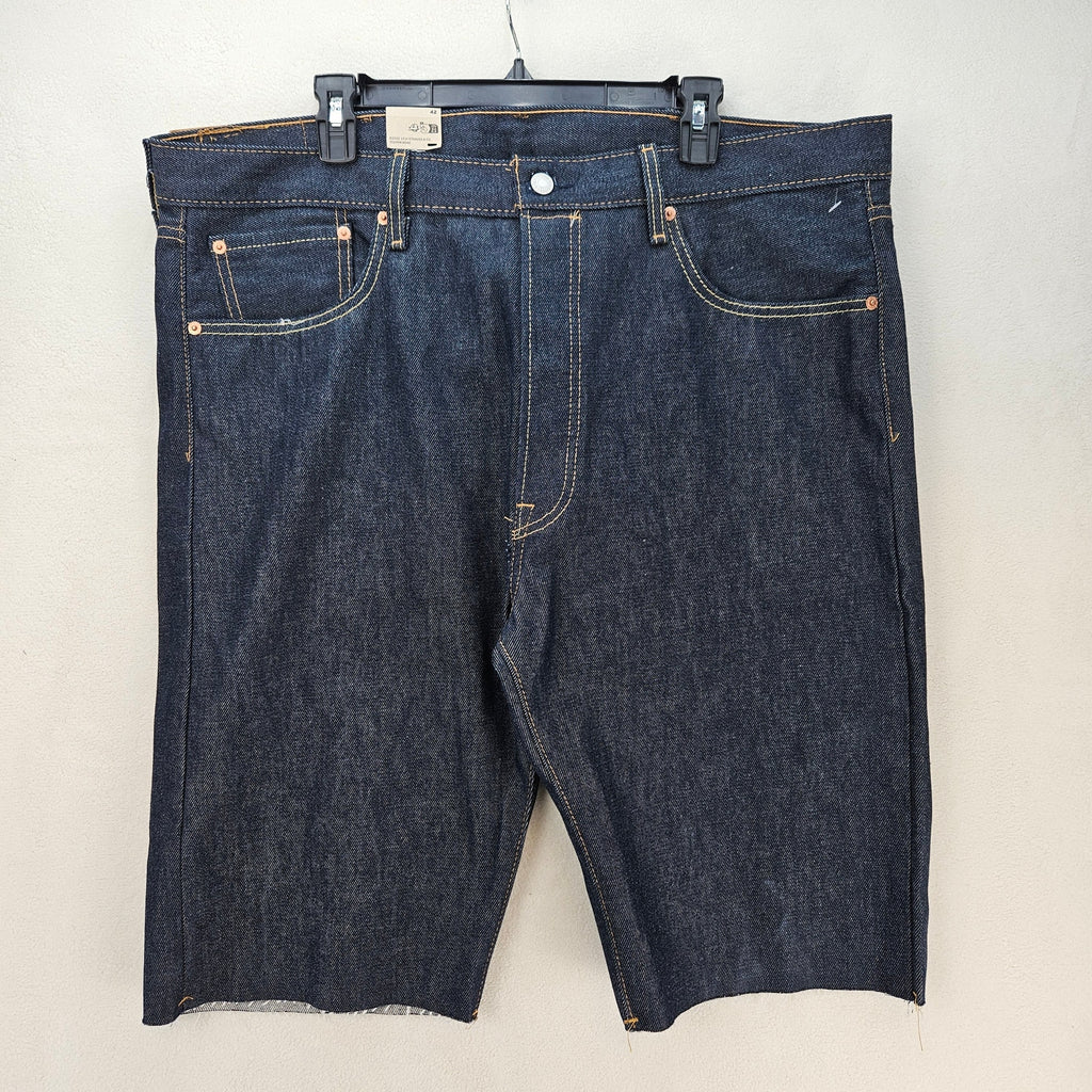 LEVI'S MEN'S 42 ORIGINAL FIT 501 DENIM SHORTS DARK WASH BUTTON FLY RAW HEM NWT