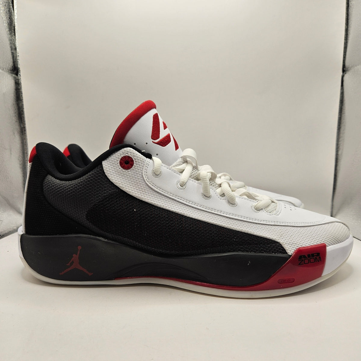 NIKE MEN'S 15 AIR JORDAN LUKA .77 PF BLOODLINE HF0806-101 BASKETBALL SHOES NWOB