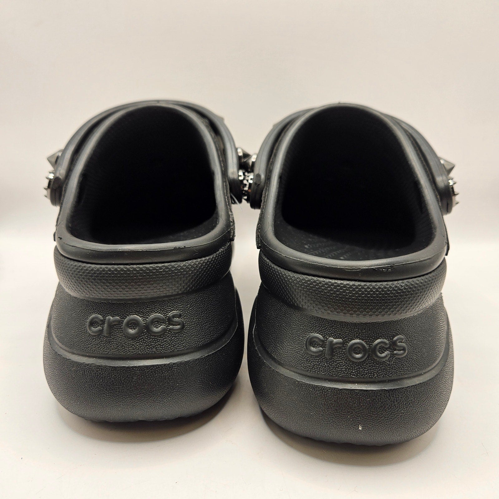 CROCS WOMEN'S 5 BAE STUDDED CLOG BLACK PLATFORM NWOB 211626-001