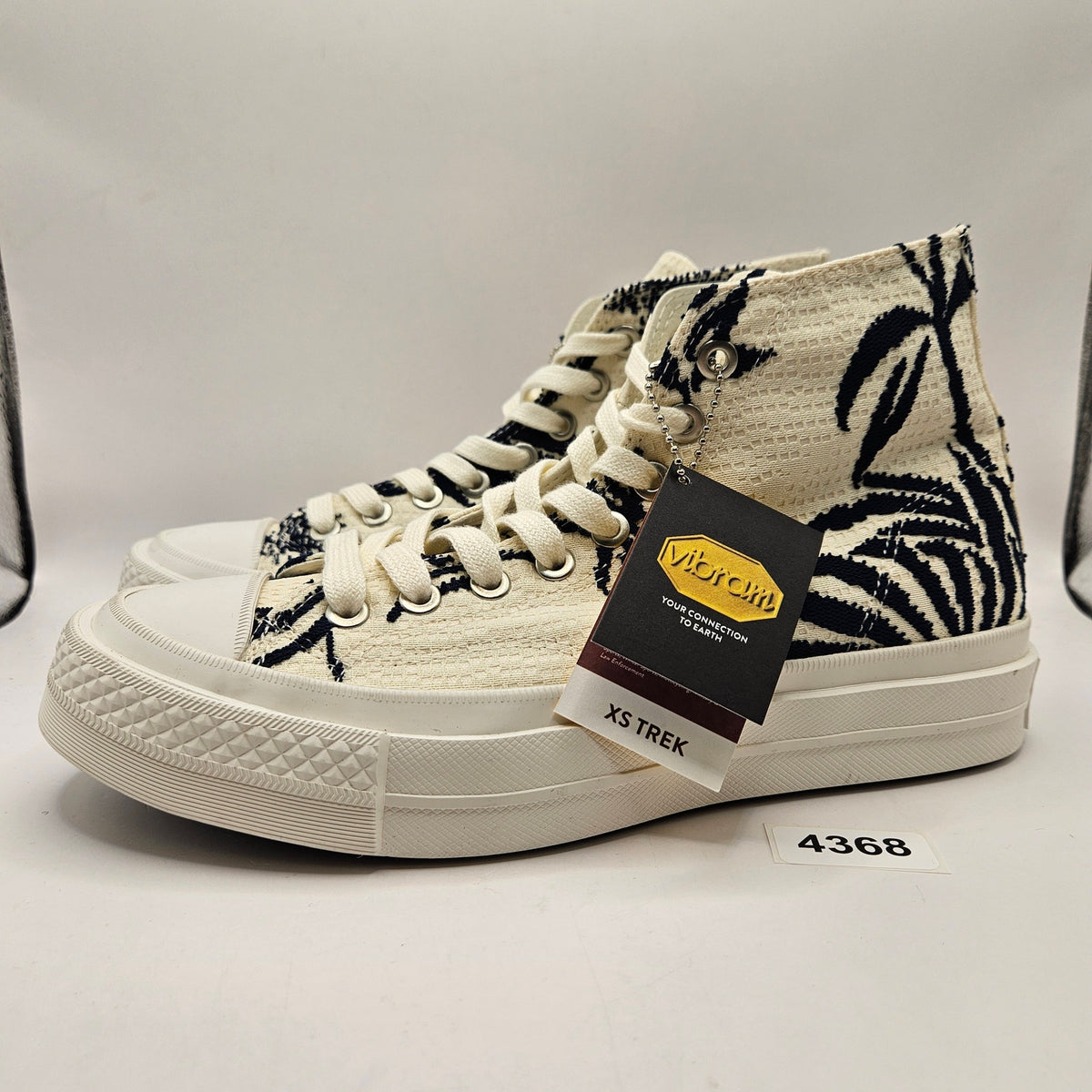 CONVERSE MEN'S 7.5 FIRST STRING CHUCK TAYLOR JAPANESE TROPICAL KNIT A16750C