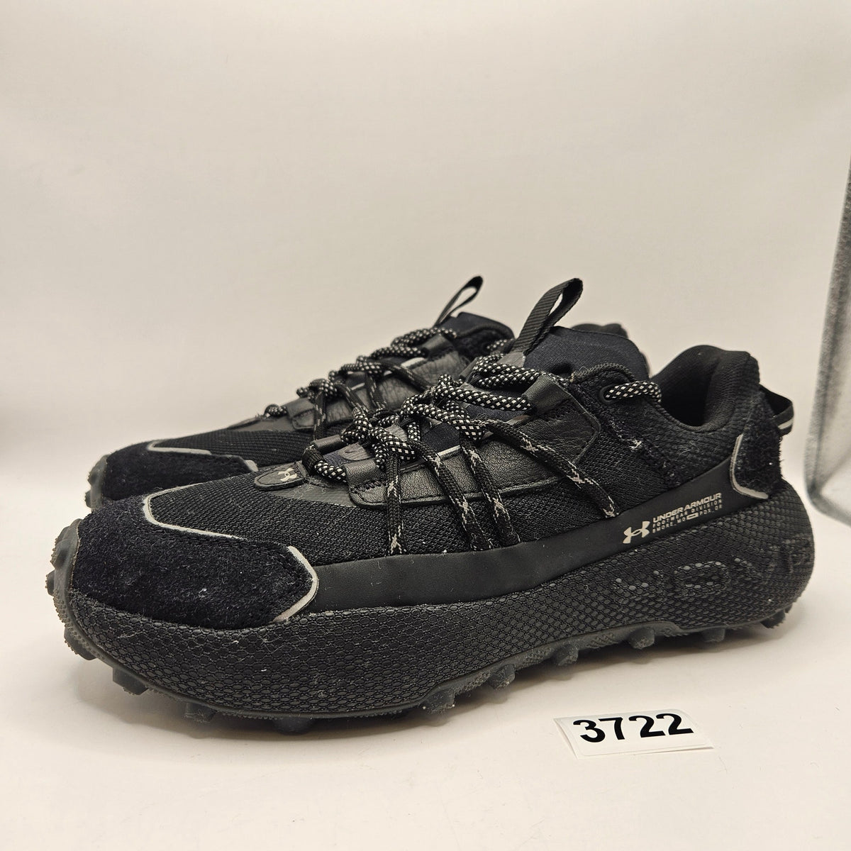 UNDER ARMOUR M7.5 W9 FAT TIRE VENTURE PRO BLACK REFLECTIVE RUNNER SHOE 3028160
