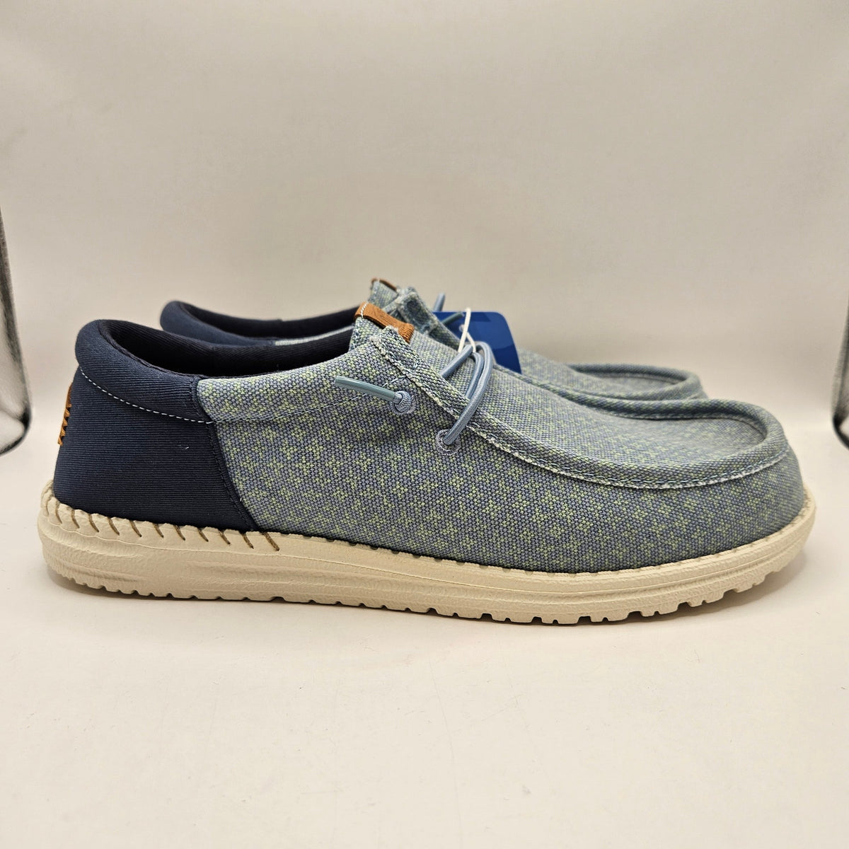 HEY DUDE MEN'S 10 WALLY FUNK BLOCK PRINT FADED DENIM SARGASSO BLUE 43120-4UH