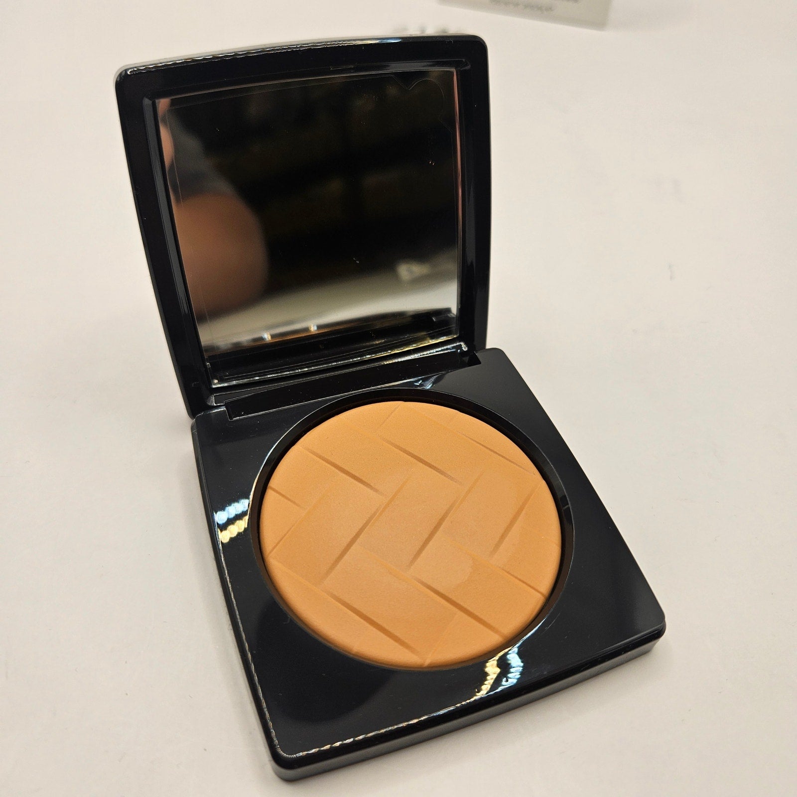 LOT OF 2 BOBBI BROWN PEACH VITAMIN ENRICHED PRESSED POWDER 0.28oz NIB