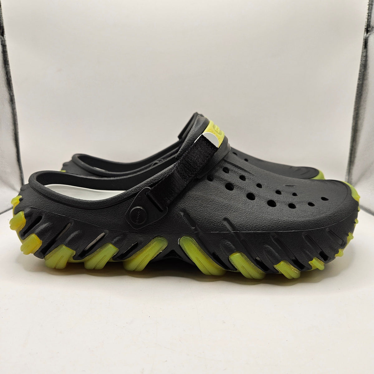 CROCS MEN'S 11 ECHO ICEY RO CLOG BLACK GREEN 211458-001 BACKSTRAP TERRAIN
