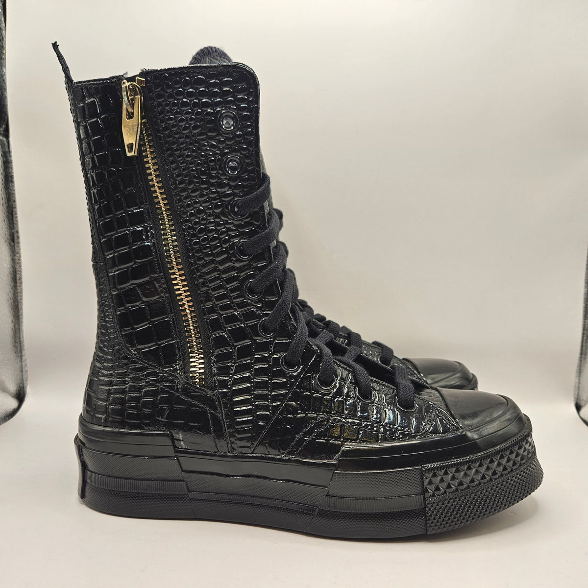 CONVERSE WOMEN'S 7 CHUCK 70 PLUS X HIGH BLACK CROC LEATHER BOOTS GOTHIC A09381C
