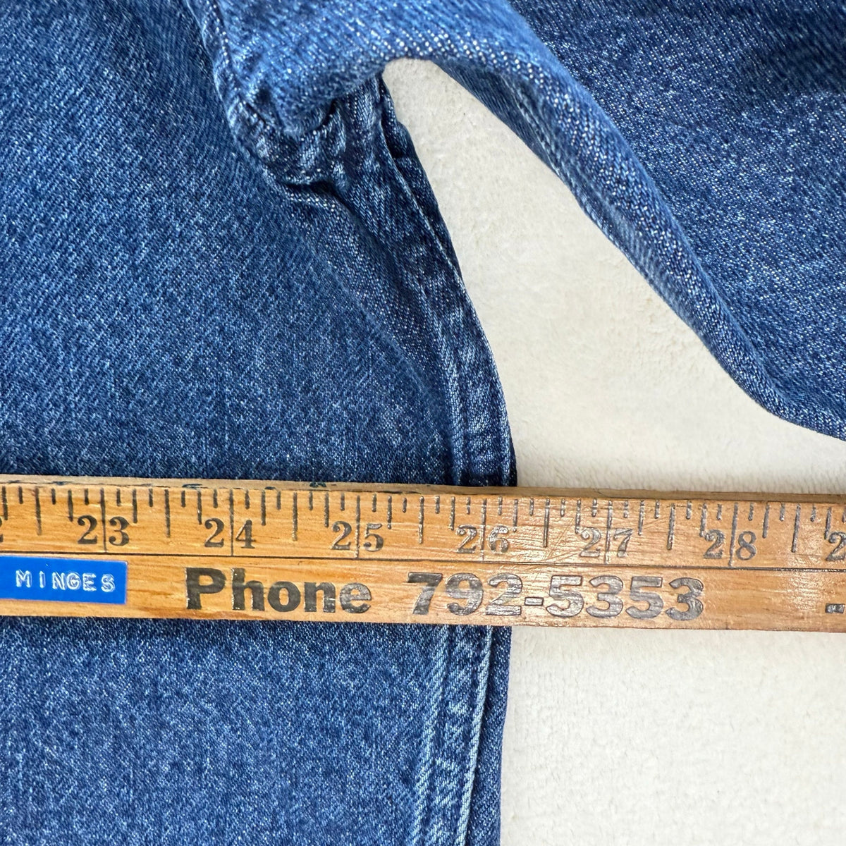 HUGO BOSS MEN'S XLARGE RELAXED FIT DENIM SHIRT BLUE THICK MATERIAL