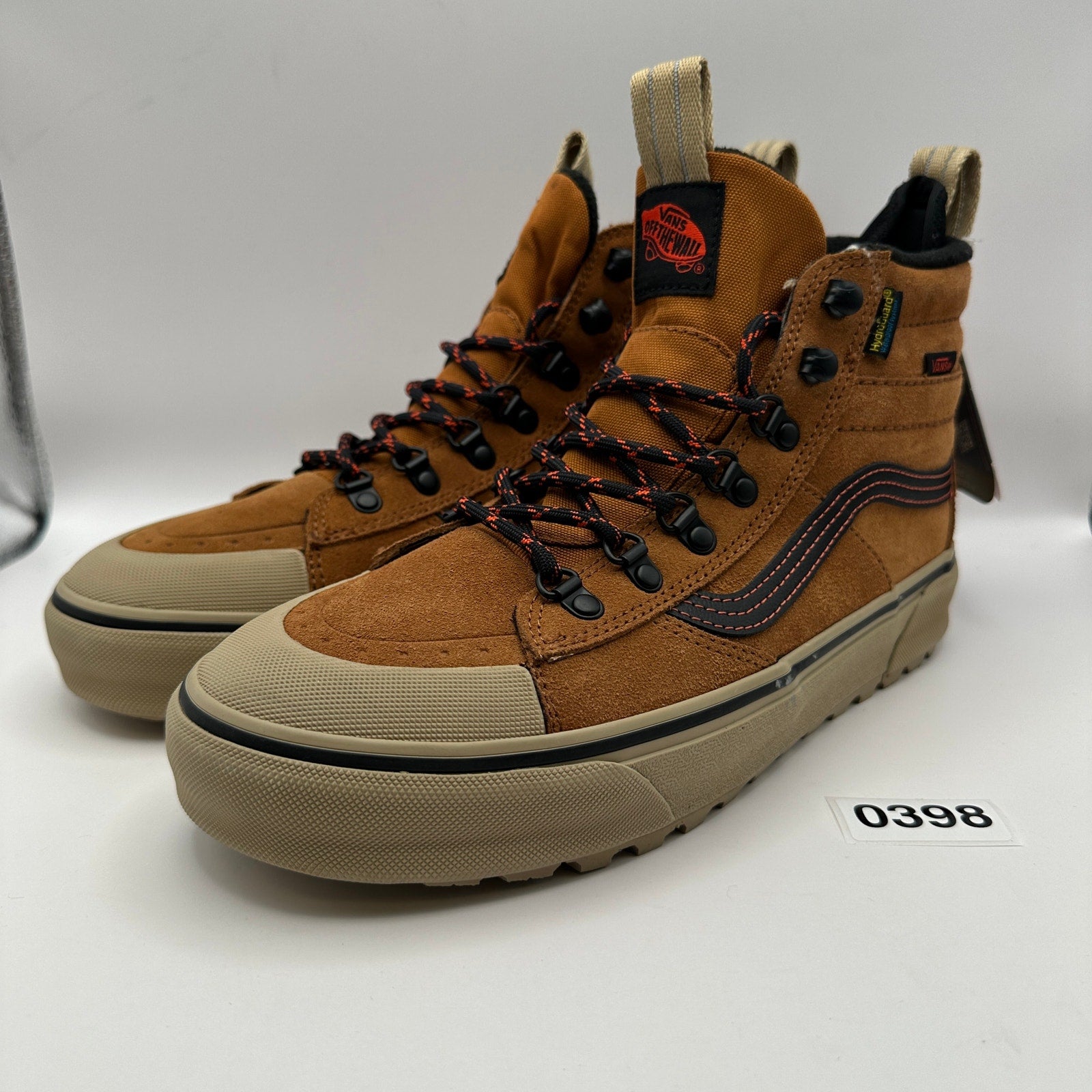 VANS Men's 8.5 MTE SK8 Hi Brown Suede Sneaker