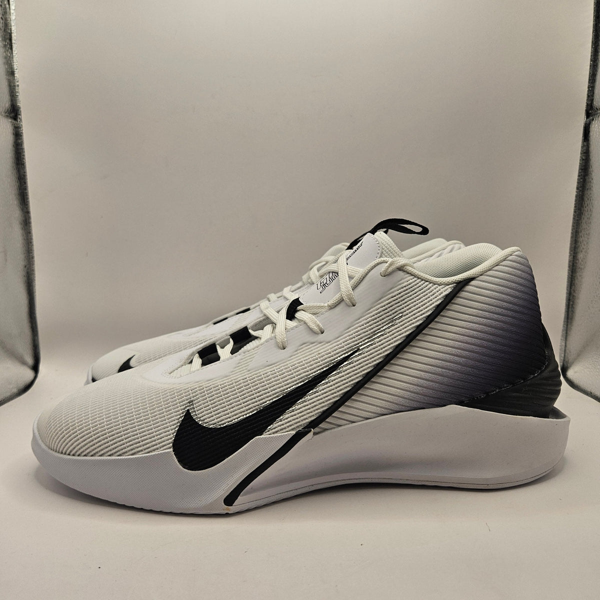 NIKE MEN'S 11 G.T. JUMP ACADEMY WHITE BLACK METALLIC SILVER NWOB FV5524-100 NWOB