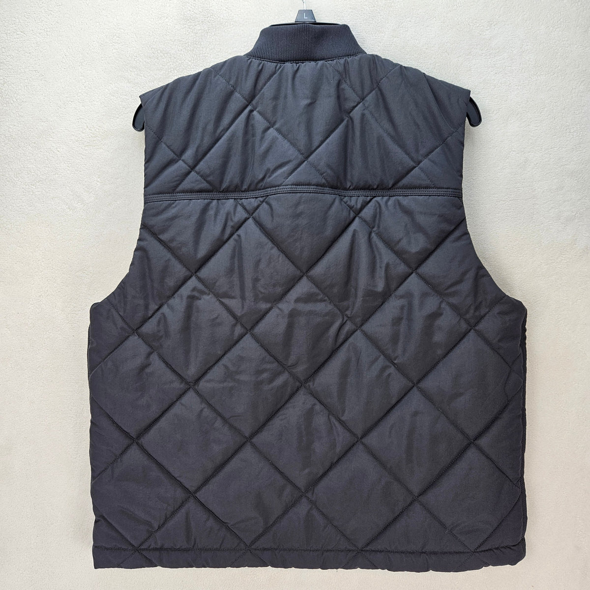 ADIDAS MEN'S MEDIUM MERCEDES AMG PETRONAS FORMULA 1 DOWN VEST BLACK JX8773
