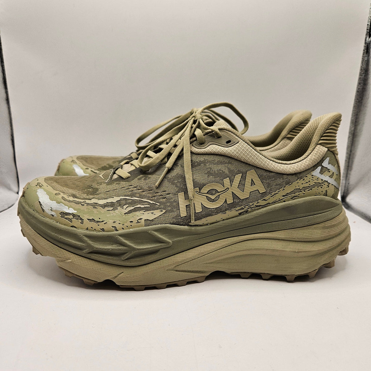 HOKA MEN'S 11 STINSON 7 OYSTER MUSHROOM WILD MUSHROOM LOW TOP RUNNING SHOES