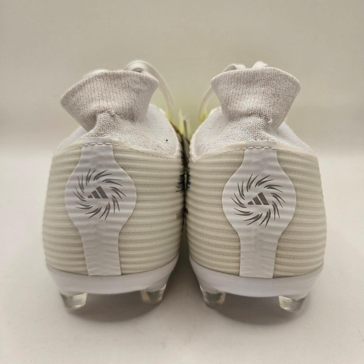 ADIDAS WOMEN'S 7 F50 SPARKFUSION LEAGUE SOCCER CLEATS FG AG WHITE NWOB JP8350