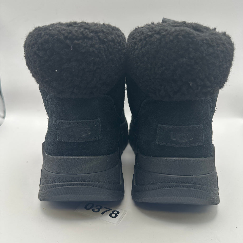 UGG Women's 9.5 TERRETRAIL Cozy Laced up Black SUEDE Sheepskin