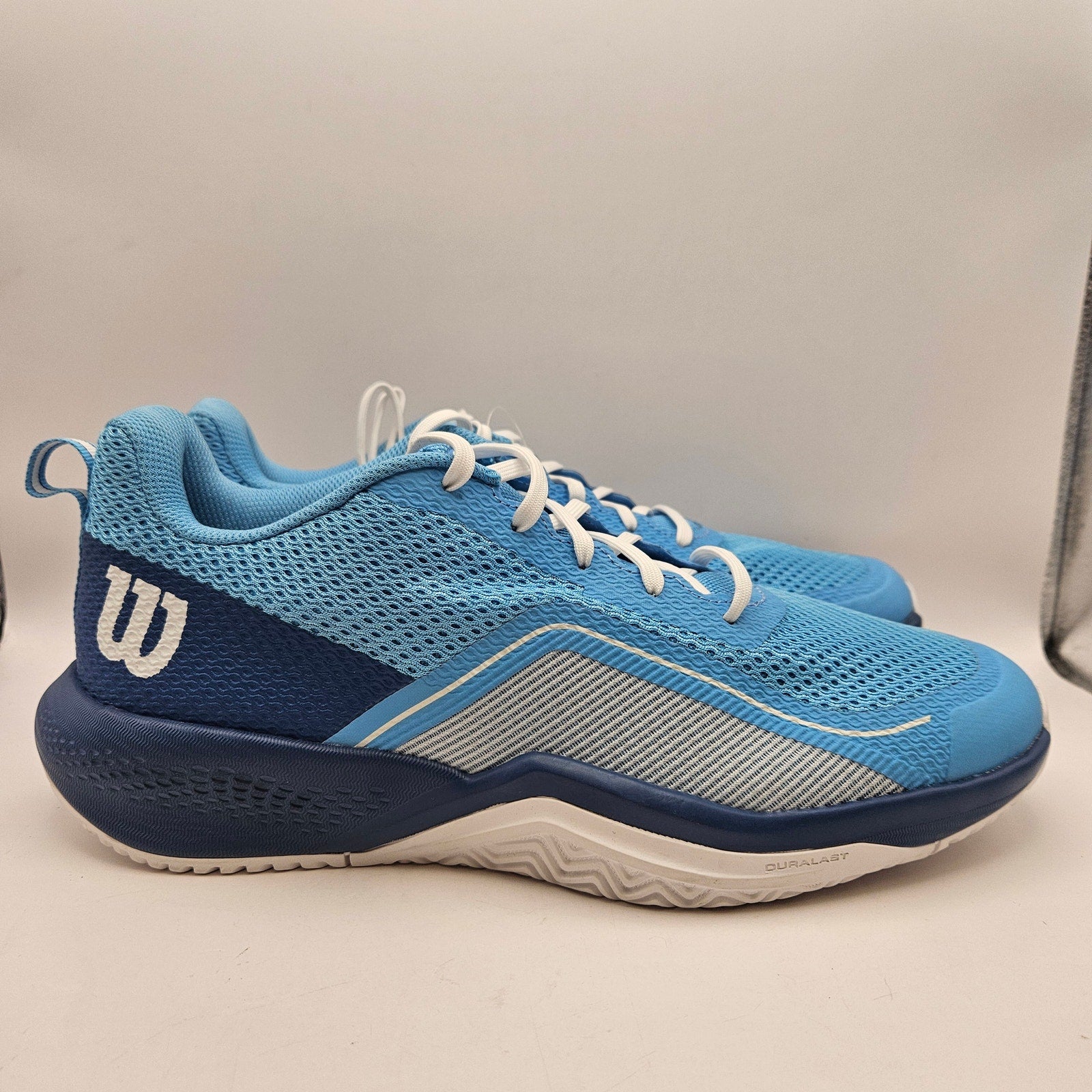 WILSON WOMEN'S 11 TENNIS SHOES BLUE WHITE DURALAST COURT SNEAKERS WRS332960 NWOB
