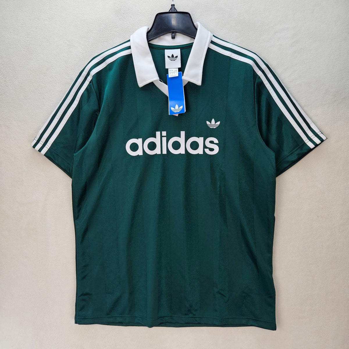 ADIDAS MEN'S LARGE ARCHIVE COLLAR ENGINEERED ACTIVE GREEN REGULAR FIT KE3582