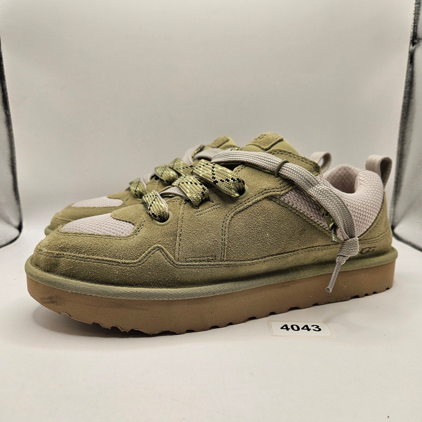 UGG WOMEN'S 12 LO LOWMEL MUTED BRASS SUEDE CASUAL SHOES 1168890 NWOB