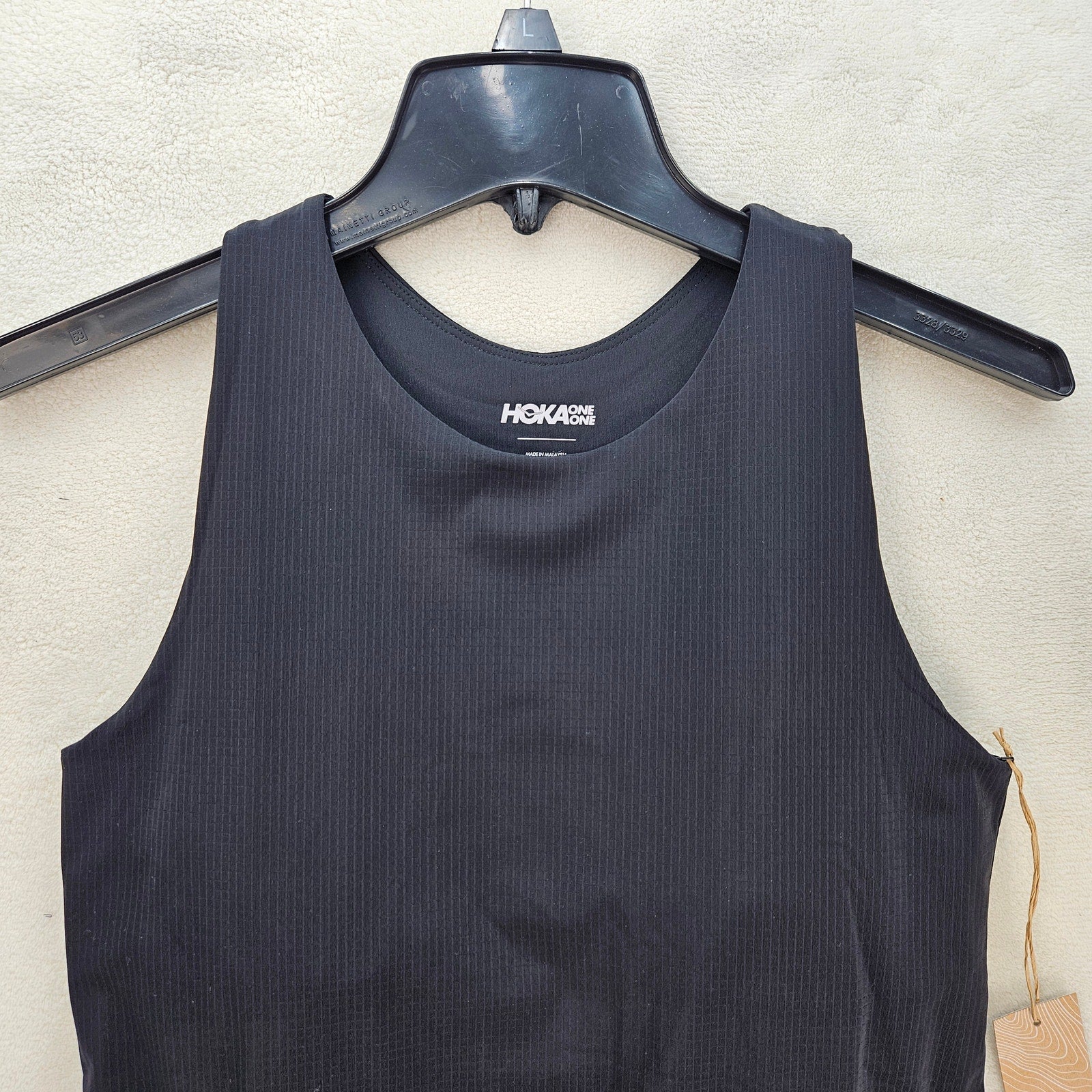 HOKA WOMEN'S M MIZI OUTDOOR DRESS BLACK BUILD IN BRA TENNIS NWT