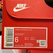 NIKE WOMEN'S 6 AIR MAX PLUS BLACK WHITE LOW TOP SNEAKERS DM2362-001