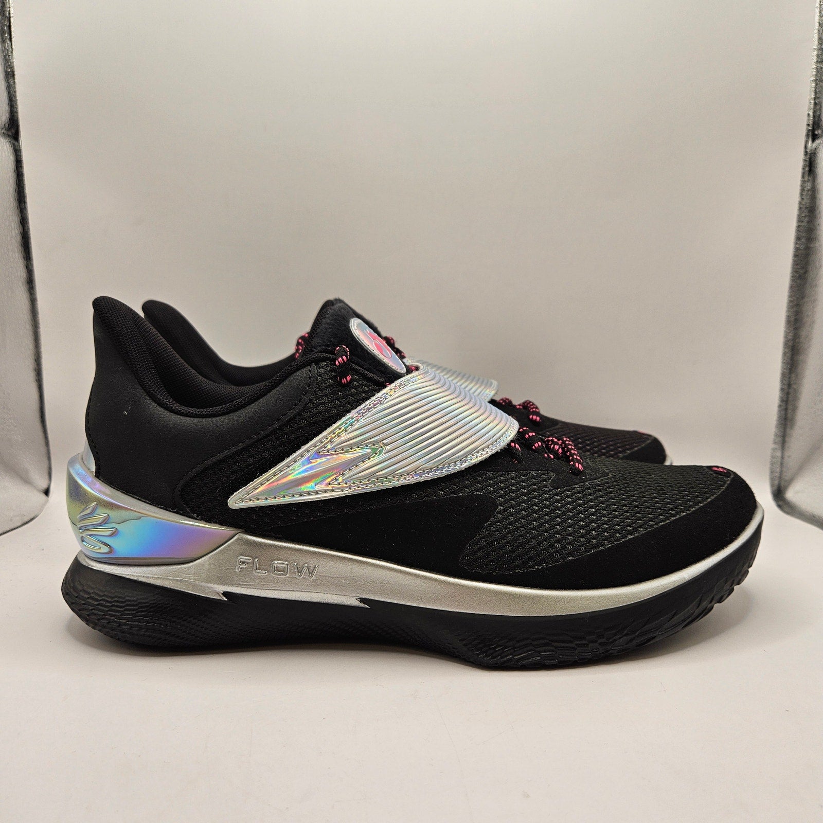UNDER ARMOUR MEN'S 10.5 CURRY FOX 1 GAMER BLACK SILVER 6001920-001 NWOB